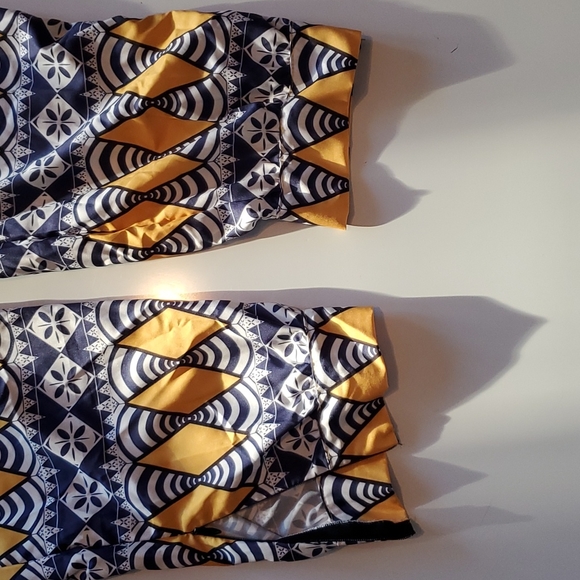 Women's Pants - Picture 9 of 12